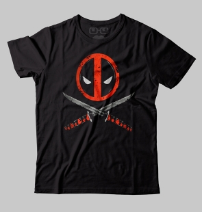 Camiseta Deadpool Facas
